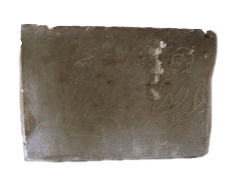 Slab with Outline Drawing on it (Period IV)